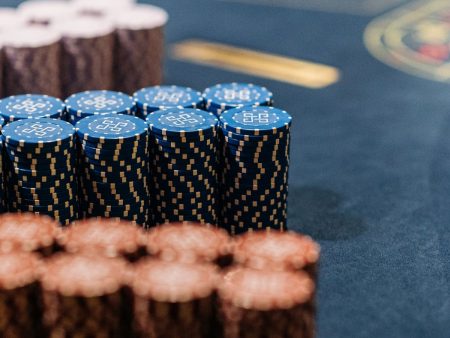 Live Dealer Casinos: What They Are and Why They’re So Popular