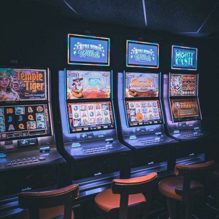Understanding RTP and Volatility in Online Slots